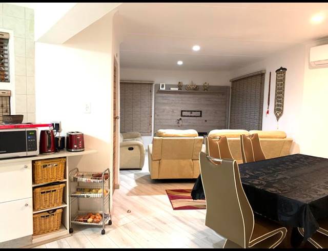 3 BEDROOM TOWNHOUSE FOR SALE IN CELTISDAL